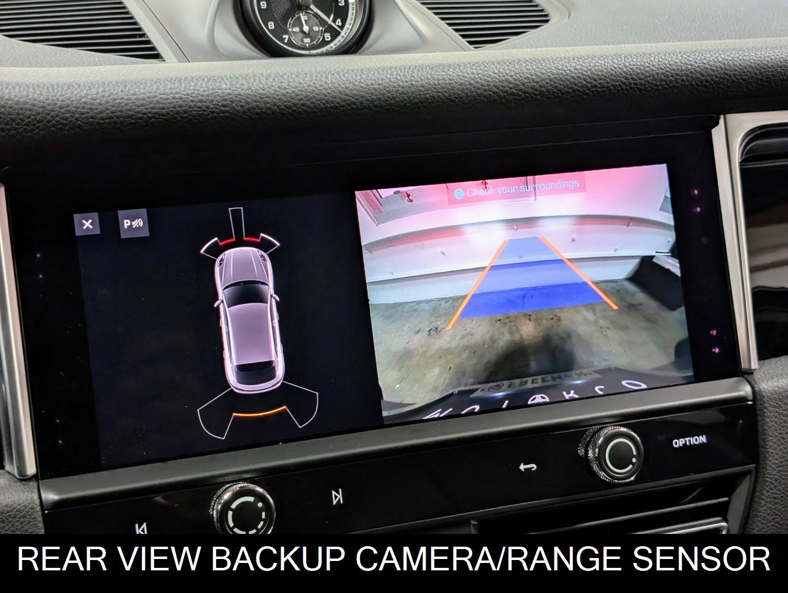 Used 2024 Porsche Macan AWD/4WD image 38