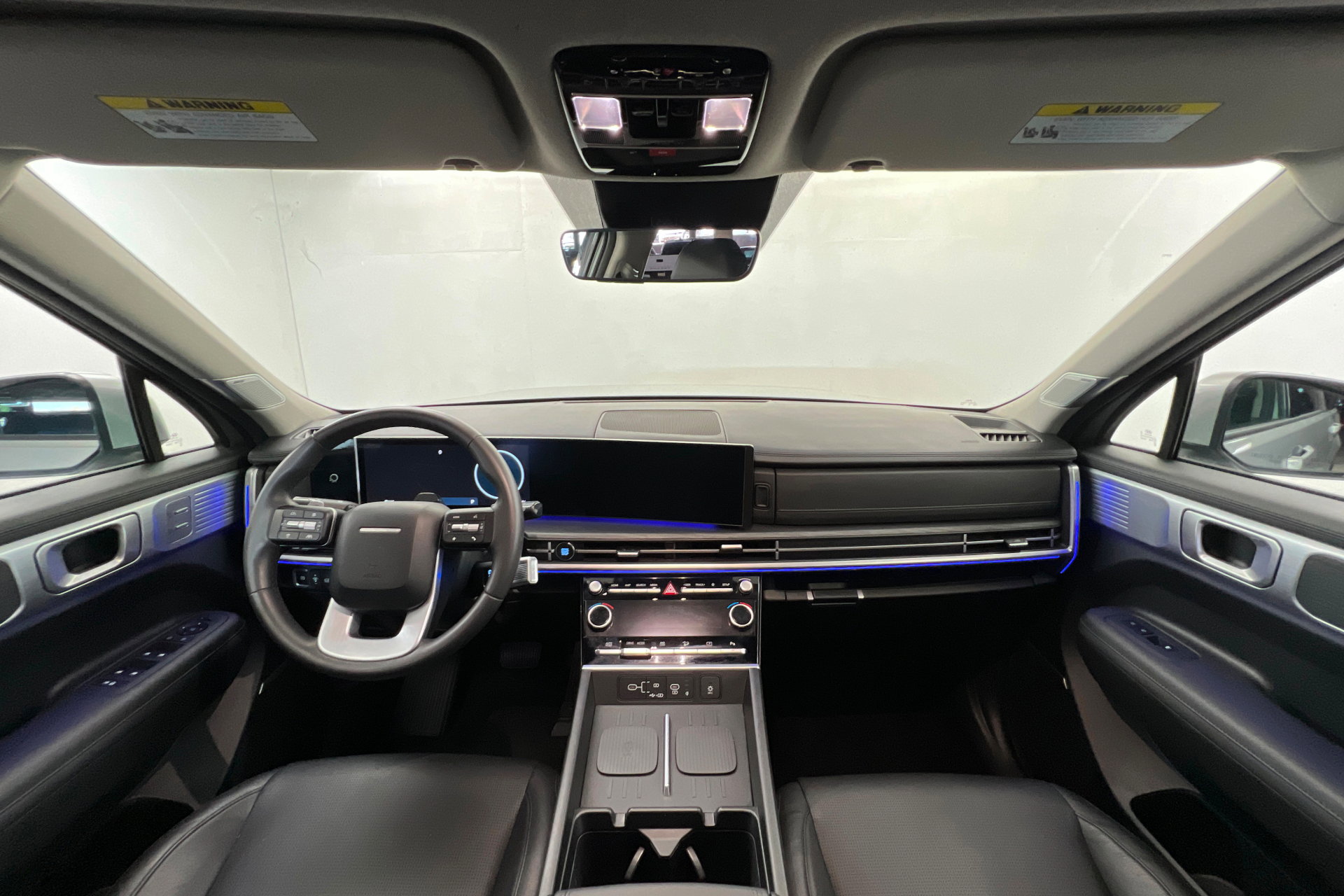 Used 2024 Hyundai Santa Fe Limited image 10