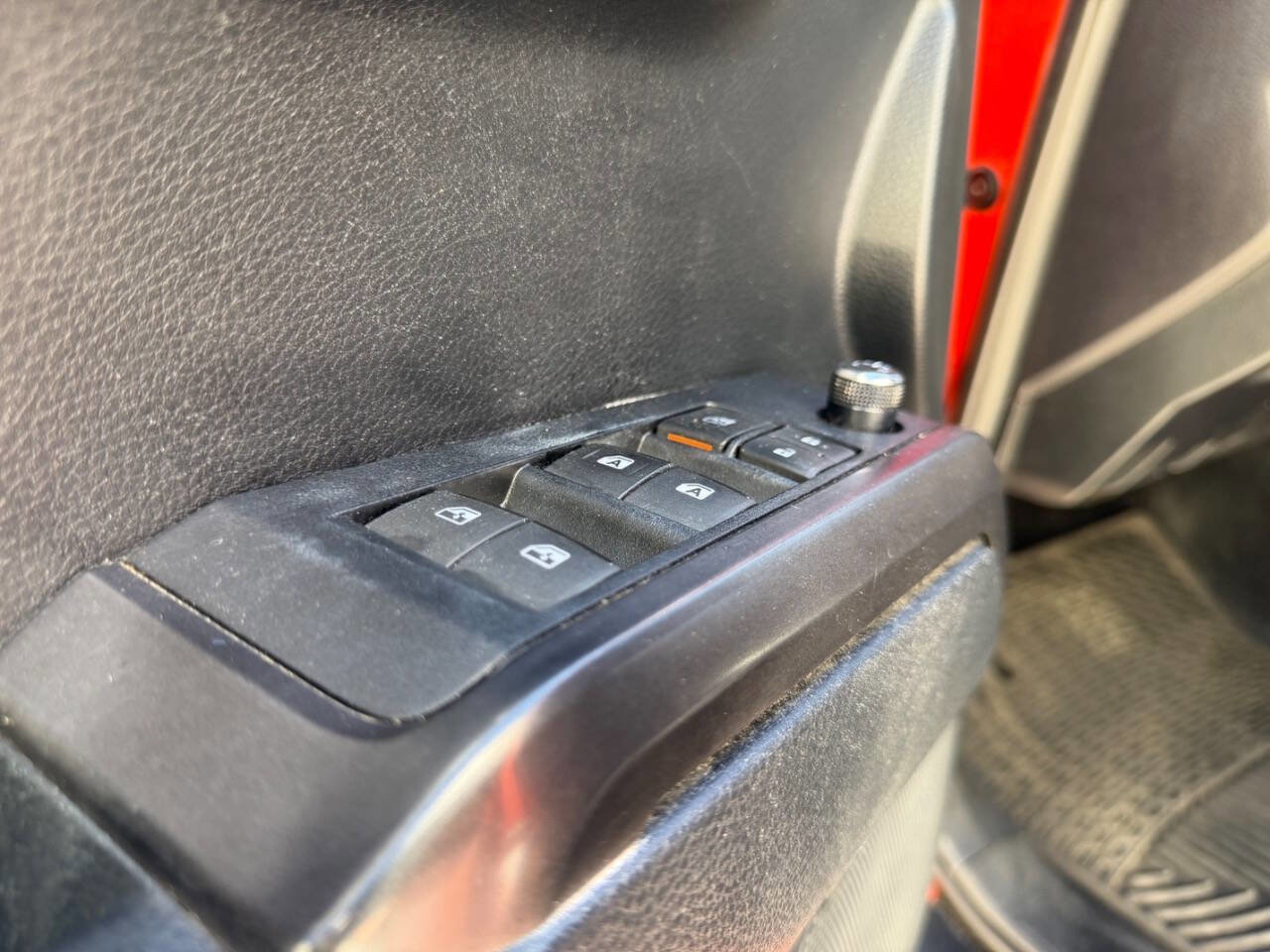 Used 2018 Toyota Tacoma TRD Off-Road image 13