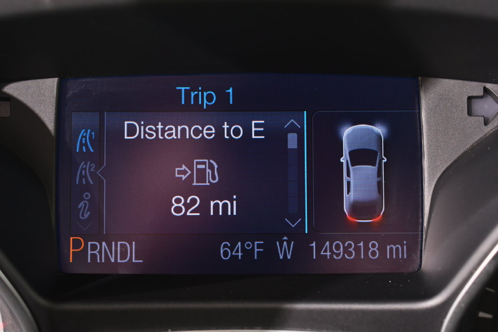 Used 2013 Ford Focus SE w/ SE Winter Pkg FWD image 27