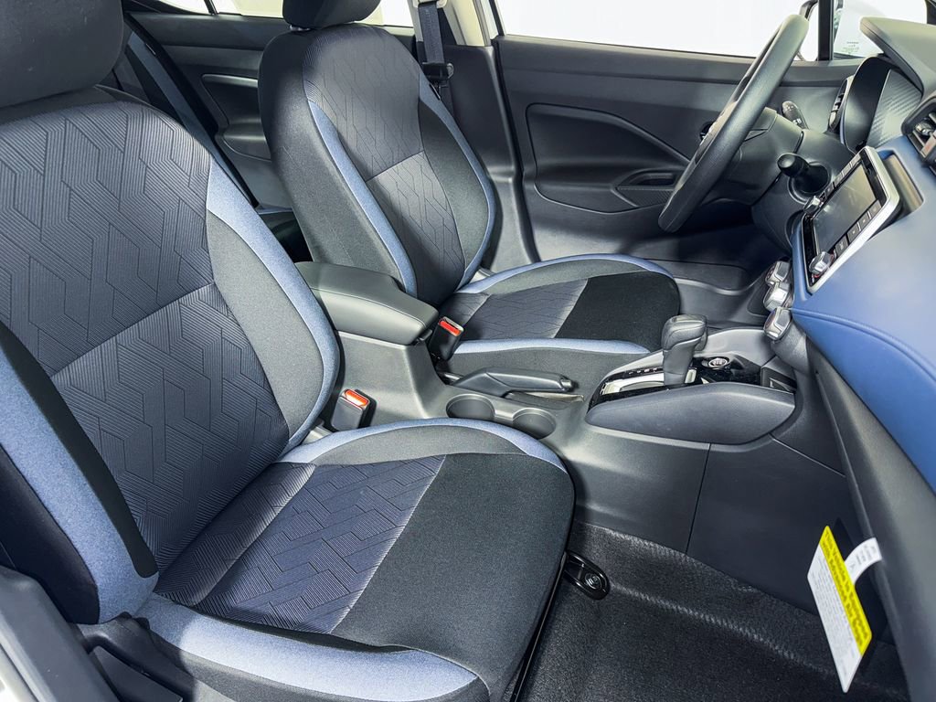 Certified 2025 Nissan Versa SV w/ Trunk Package image 9