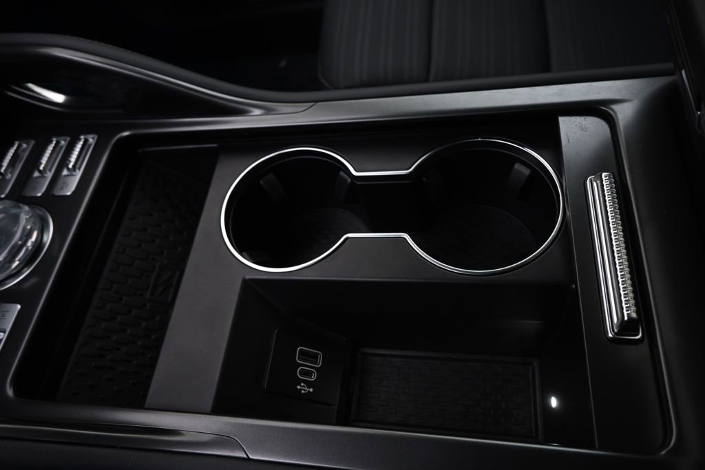 New 2026 Lincoln Nautilus Reserve AWD/4WD image 32