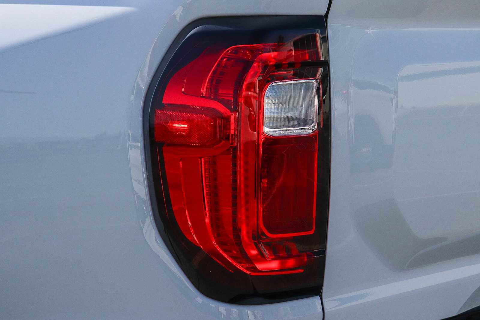 Used 2023 GMC Canyon AT4 w/ AT4 Premium Package image 8