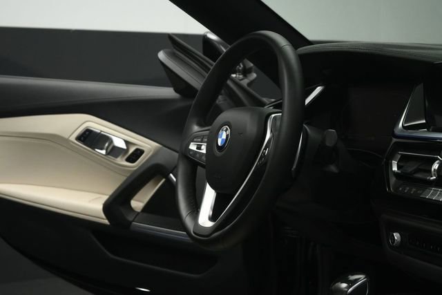 Used 2019 BMW Z4 sDrive30i w/ Premium Package RWD image 49