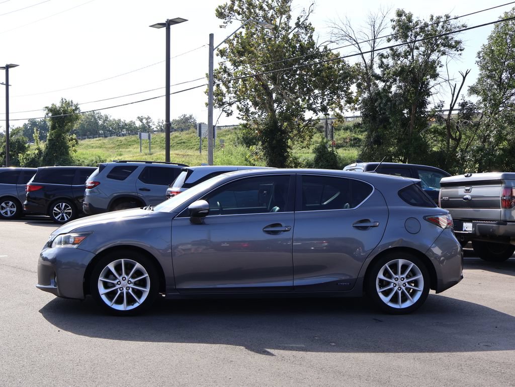 Used 2012 Lexus CT 200h Premium w/ Leather Pkg FWD image 4