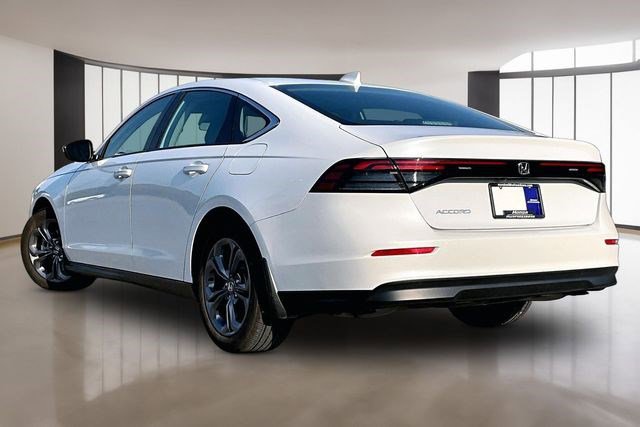 Certified 2023 Honda Accord EX image 4