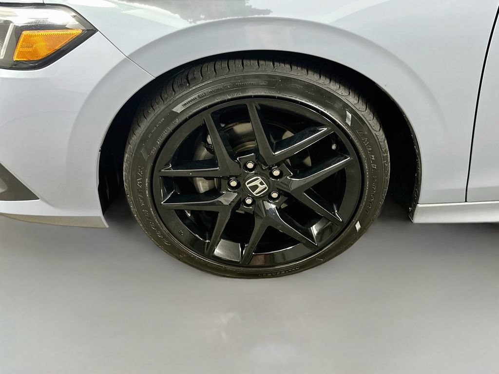 Used 2023 Honda Civic Sport image 8