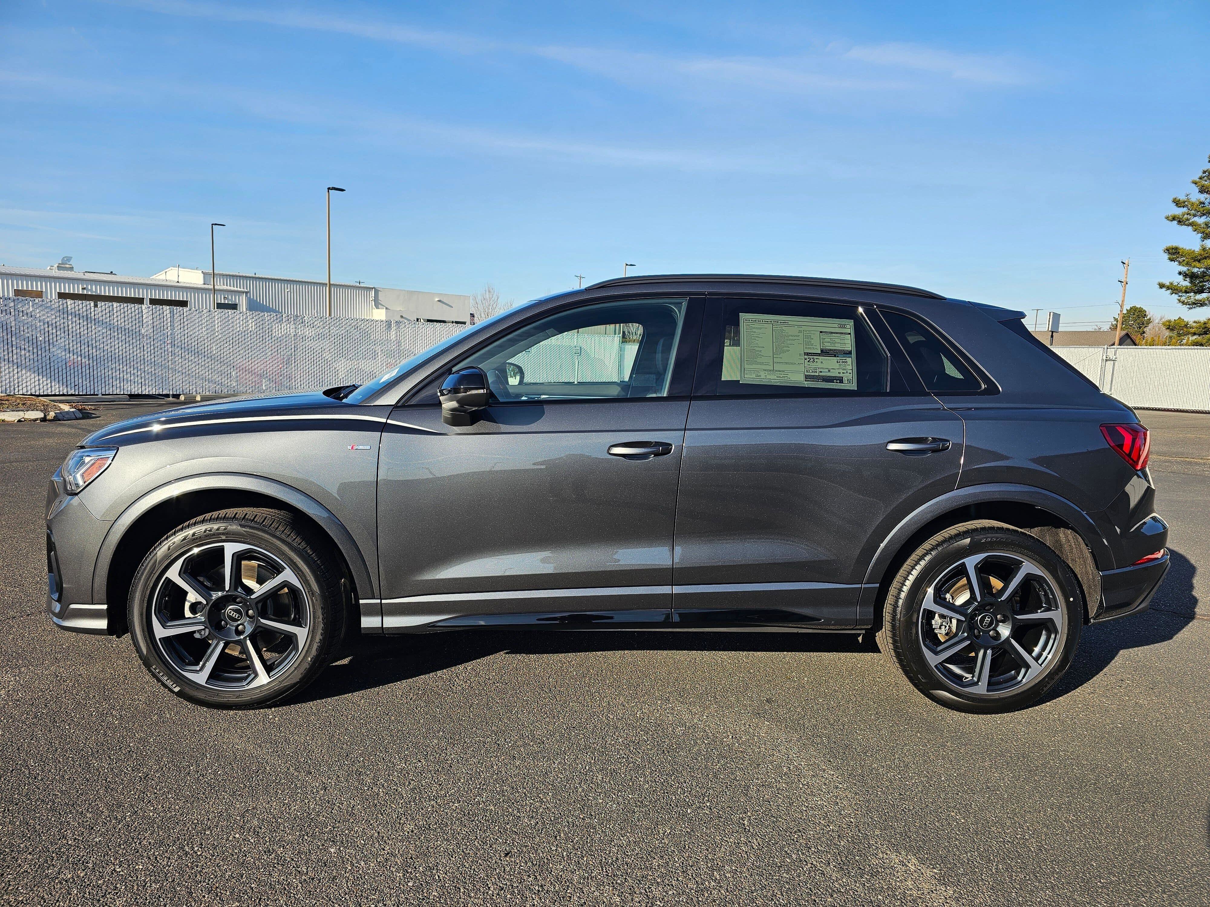 New 2025 Audi Q3 2.0T Premium Plus AWD/4WD image 3