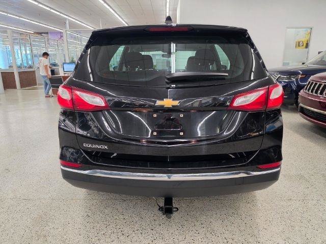 Used 2018 Chevrolet Equinox LS FWD image 6