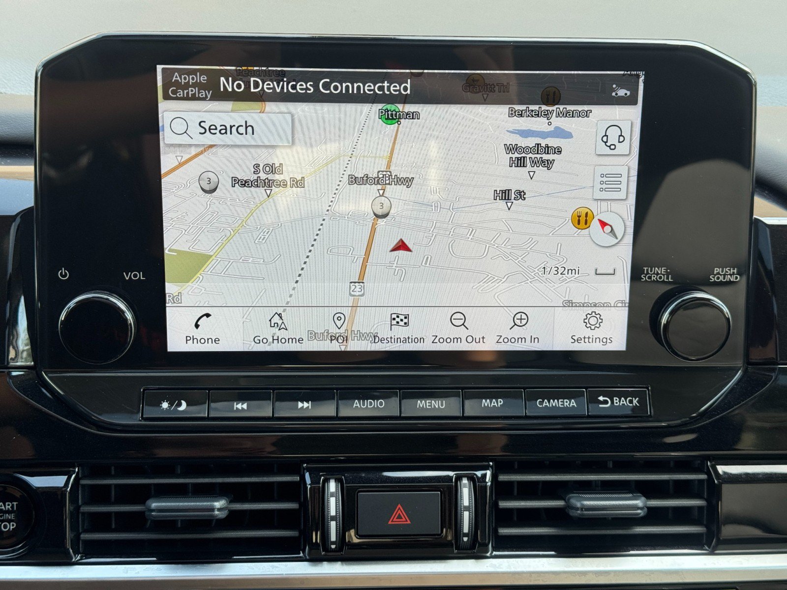 Used 2025 Nissan Pathfinder Platinum AWD/4WD image 27