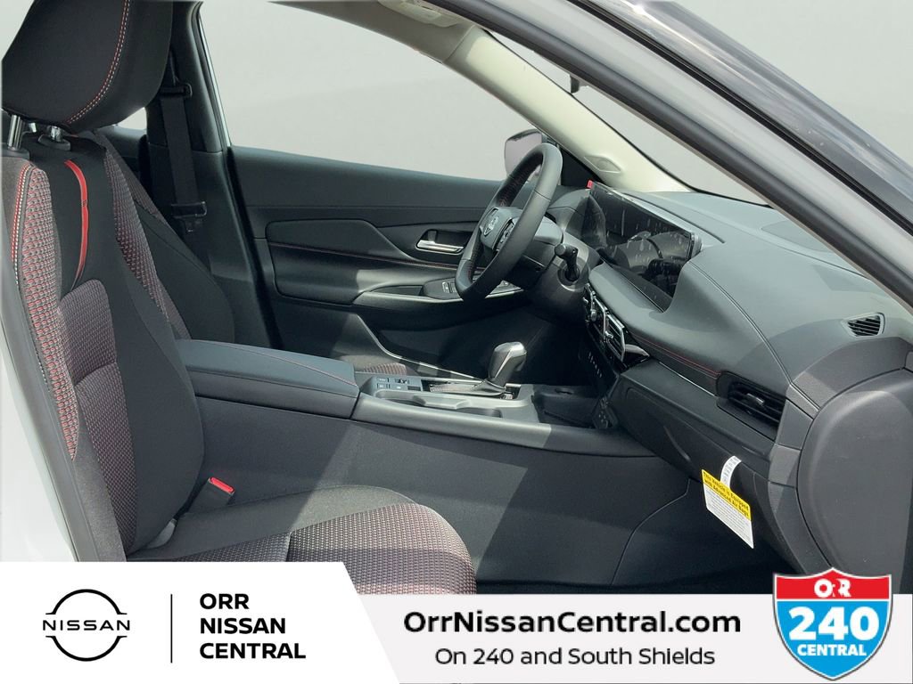 New 2026 Nissan Sentra SR w/ Floor Mat Package image 11
