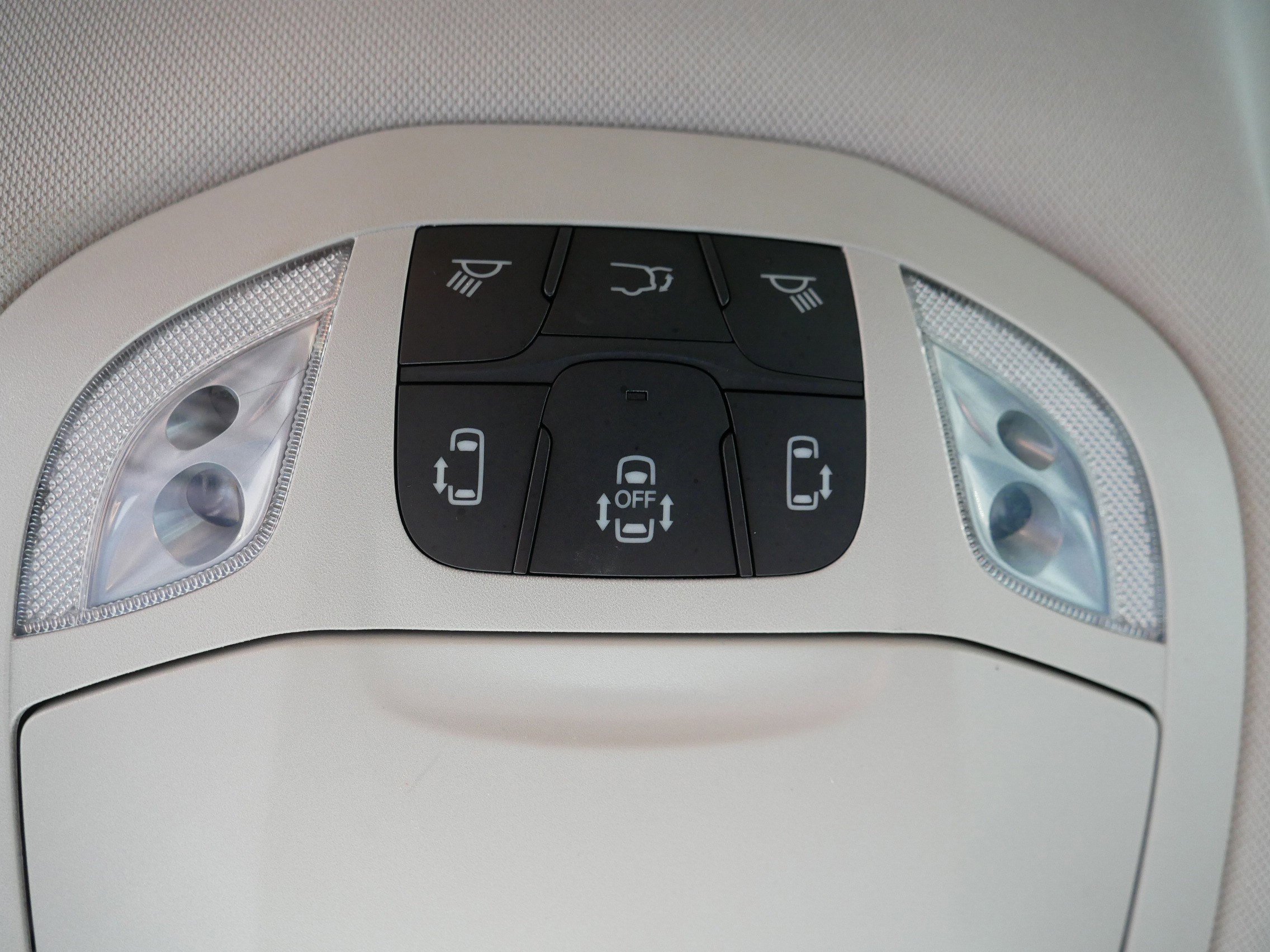 Used 2023 Chrysler Pacifica Touring-L FWD image 33