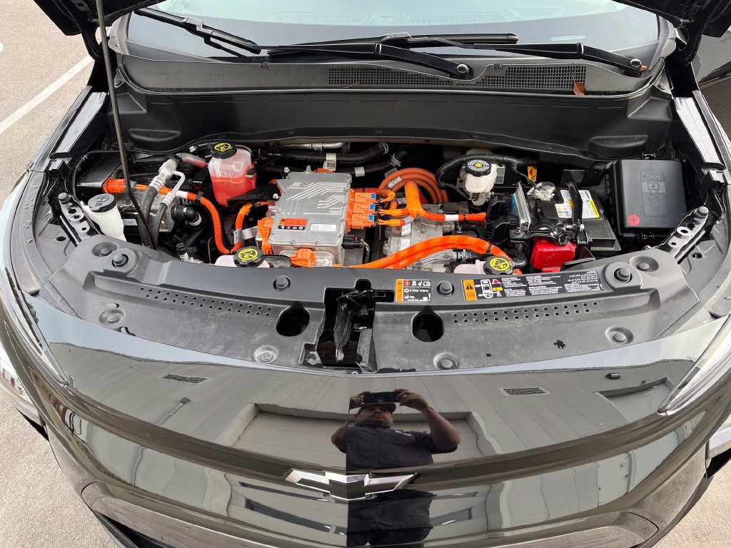 Used 2023 Chevrolet Bolt EUV LT FWD image 21