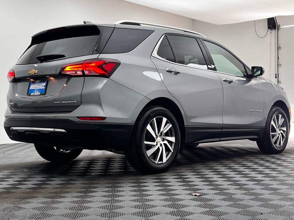 Used 2024 Chevrolet Equinox Premier image 9
