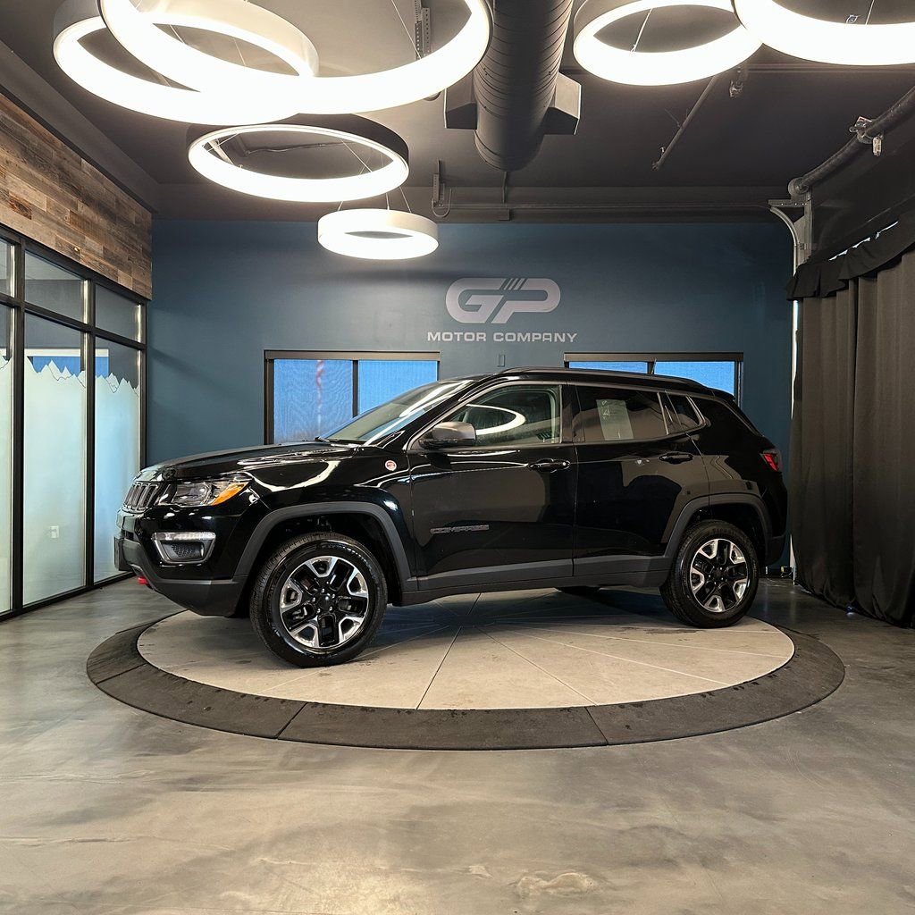 Used 2018 Jeep Compass Trailhawk w/ Leather Interior Group AWD/4WD image 7