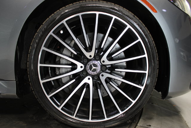 Used 2021 Mercedes-Benz S 580 4MATIC Sedan w/ AMG Line image 38