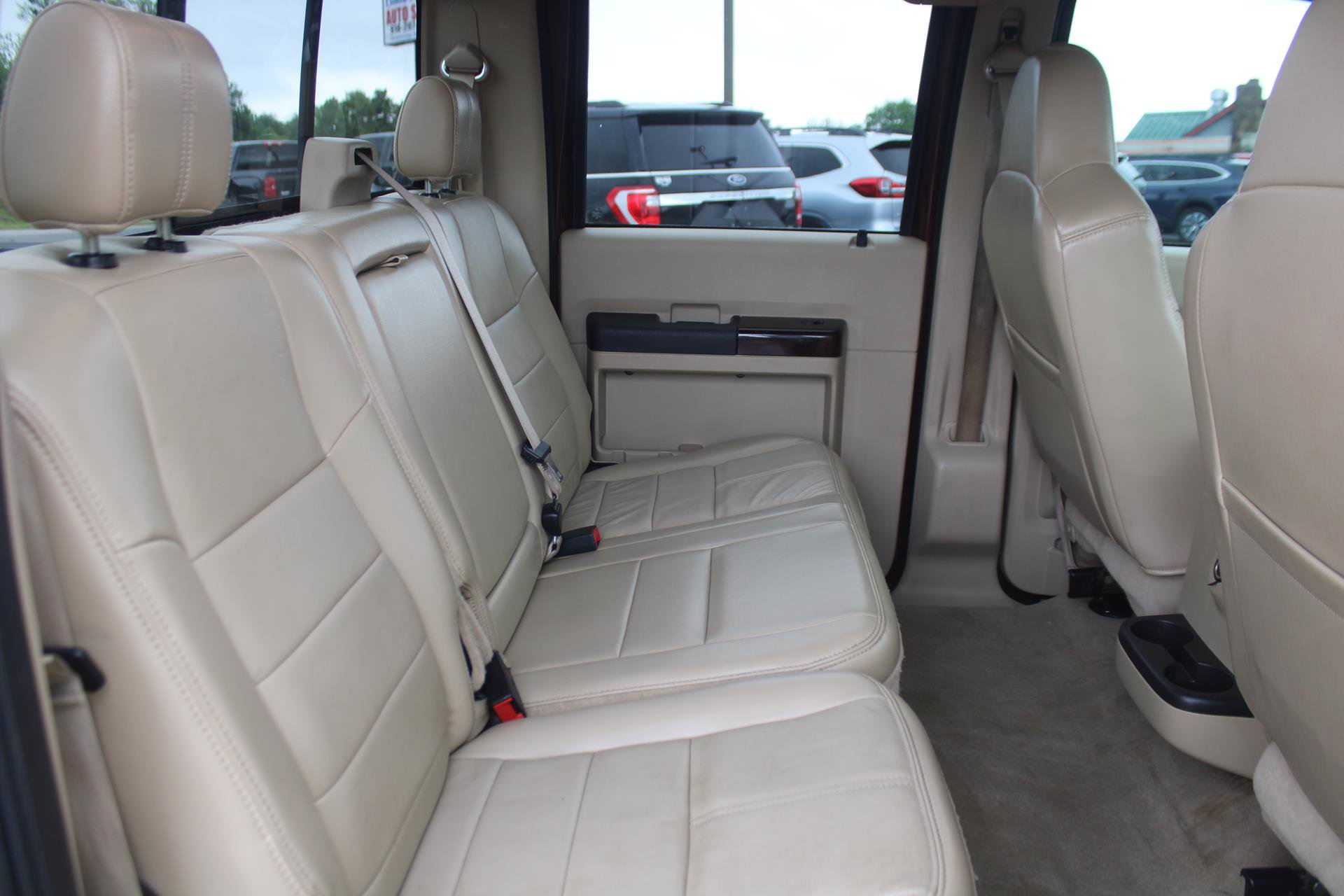 Used 2010 Ford F250 Lariat RWD image 21