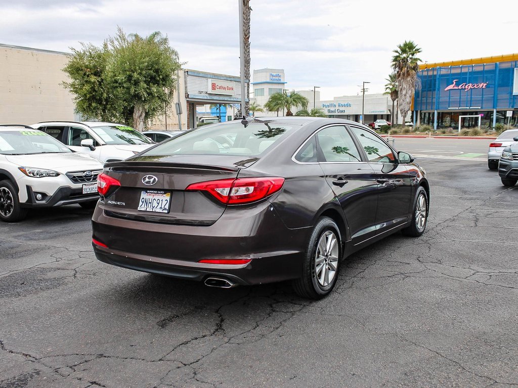 Used 2015 Hyundai Sonata SE image 10