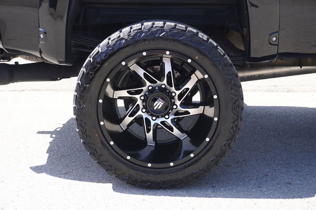 Used 2014 GMC Sierra 2500 SLE w/ SLE Preferred Package image 12