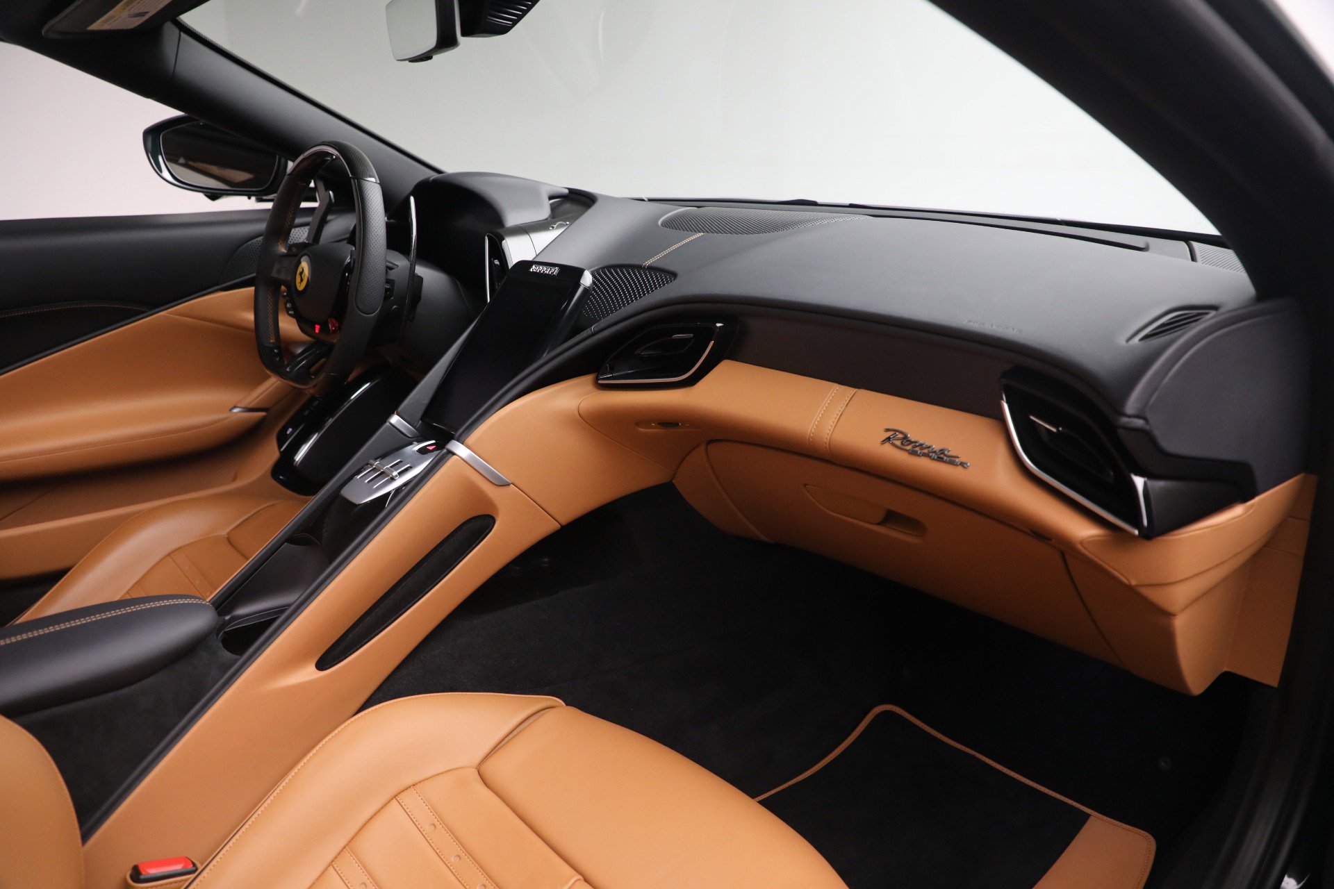 Certified 2025 Ferrari Roma Spider image 18