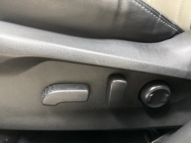 Used 2022 Subaru Forester Limited image 27