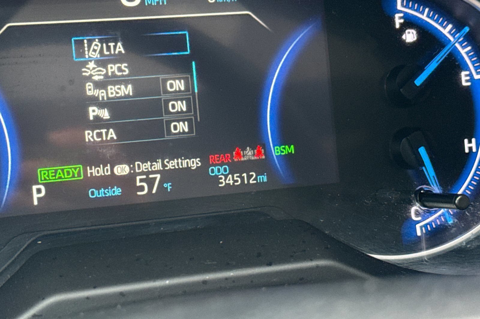 Used 2022 Toyota RAV4 XSE AWD/4WD image 28