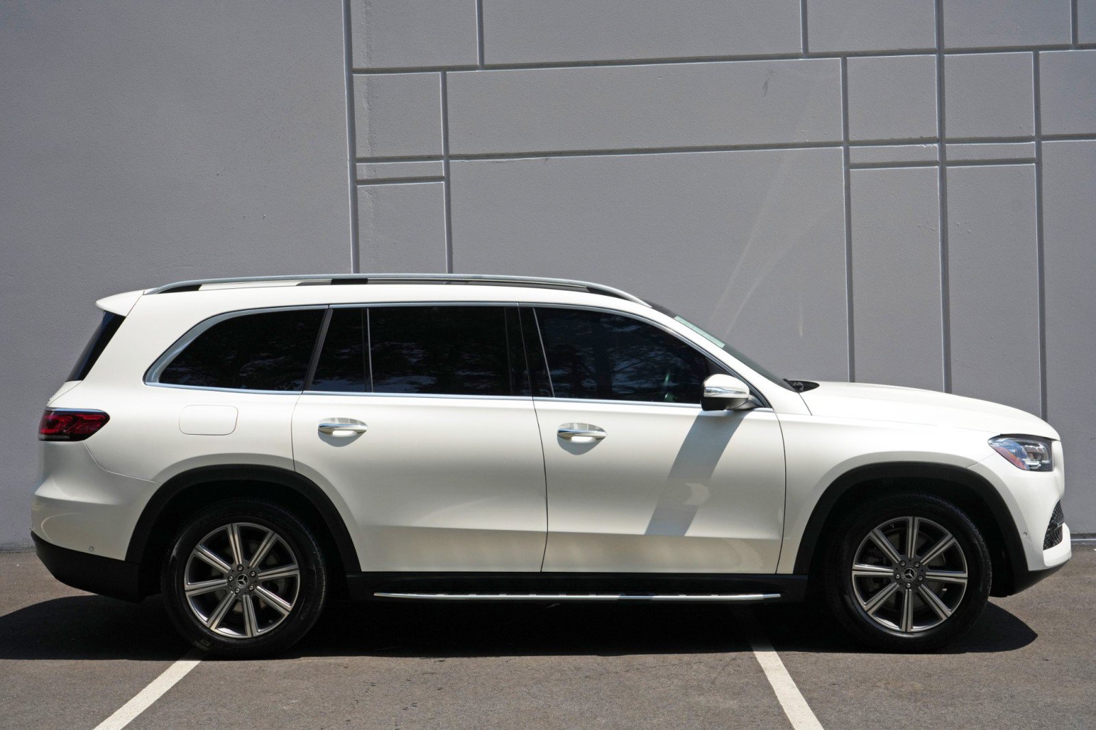 Used 2022 Mercedes-Benz GLS 450 4MATIC w/ Warmth & Comfort Package image 61