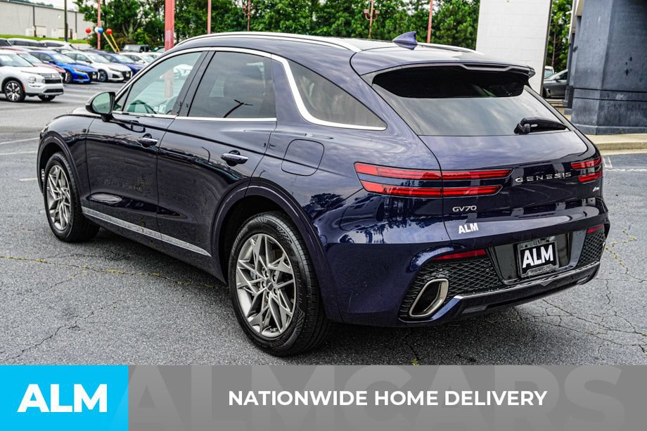 Used 2025 Genesis GV70 2.5T AWD/4WD image 4