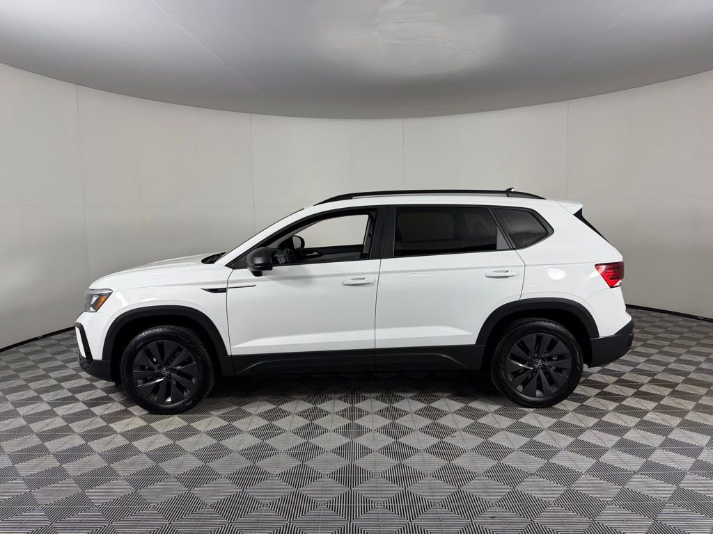 Used 2023 Volkswagen Taos S image 10