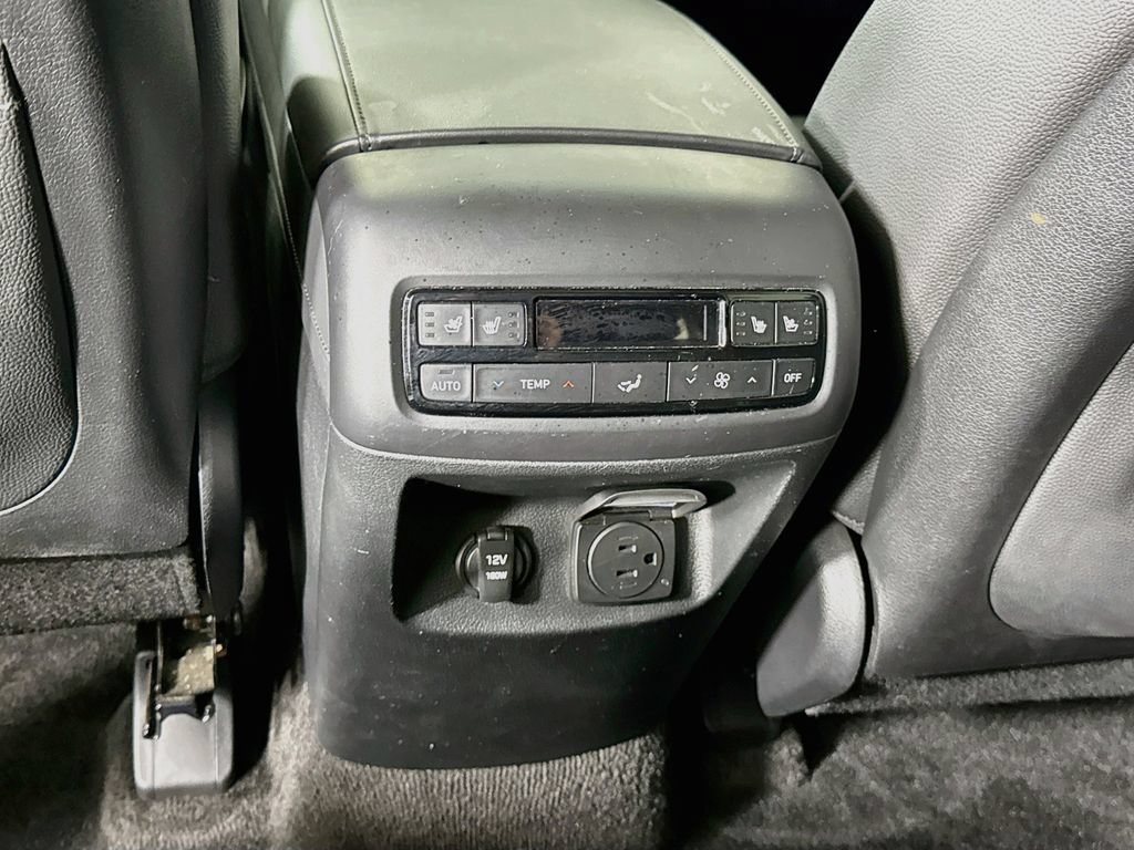 Used 2024 Hyundai Palisade Limited AWD/4WD image 30