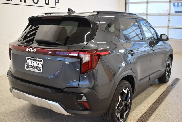 Used 2025 Kia Seltos S FWD image 4