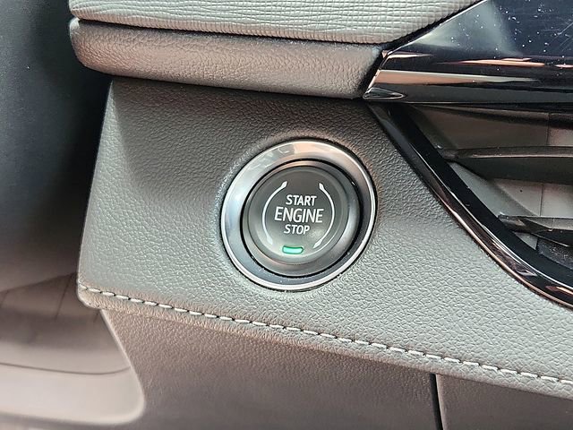 Certified 2025 Buick Enclave Preferred FWD image 24