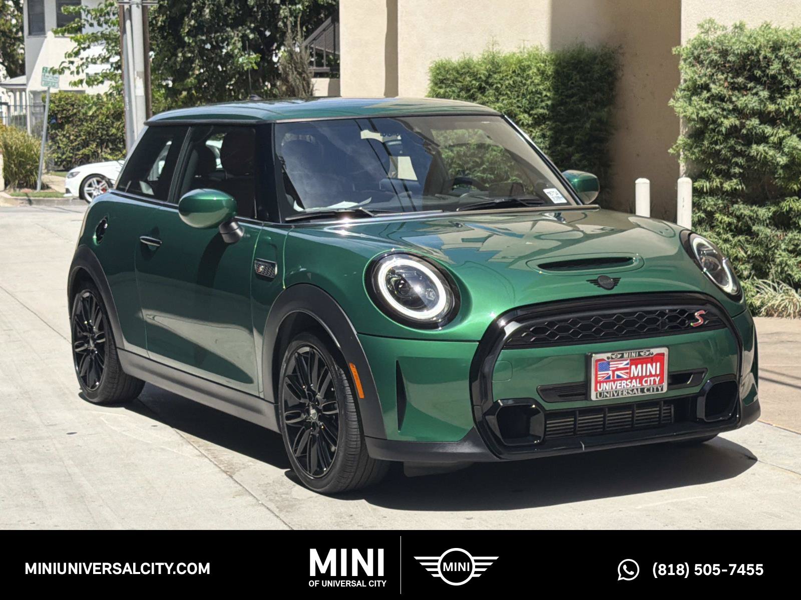 Used 2024 MINI Cooper S FWD image 1
