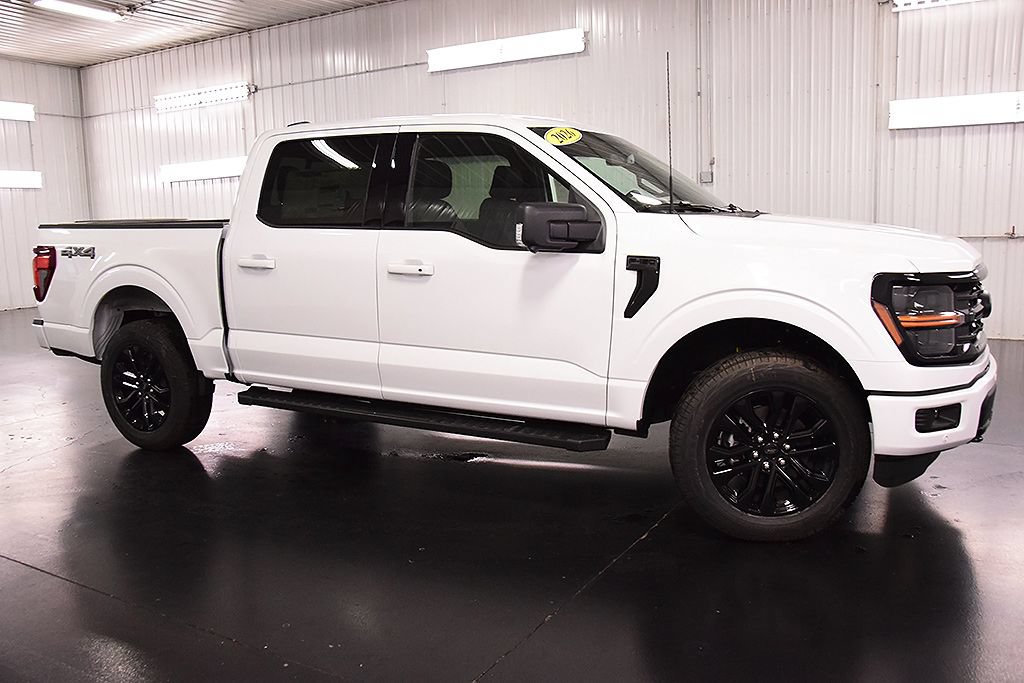 New 2026 Ford F150 XLT w/ Equipment Group 302A MID AWD/4WD image 9
