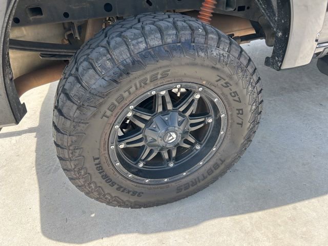 Used 2015 Ford F150 Lariat w/ Equipment Group 502A Luxury AWD/4WD image 6