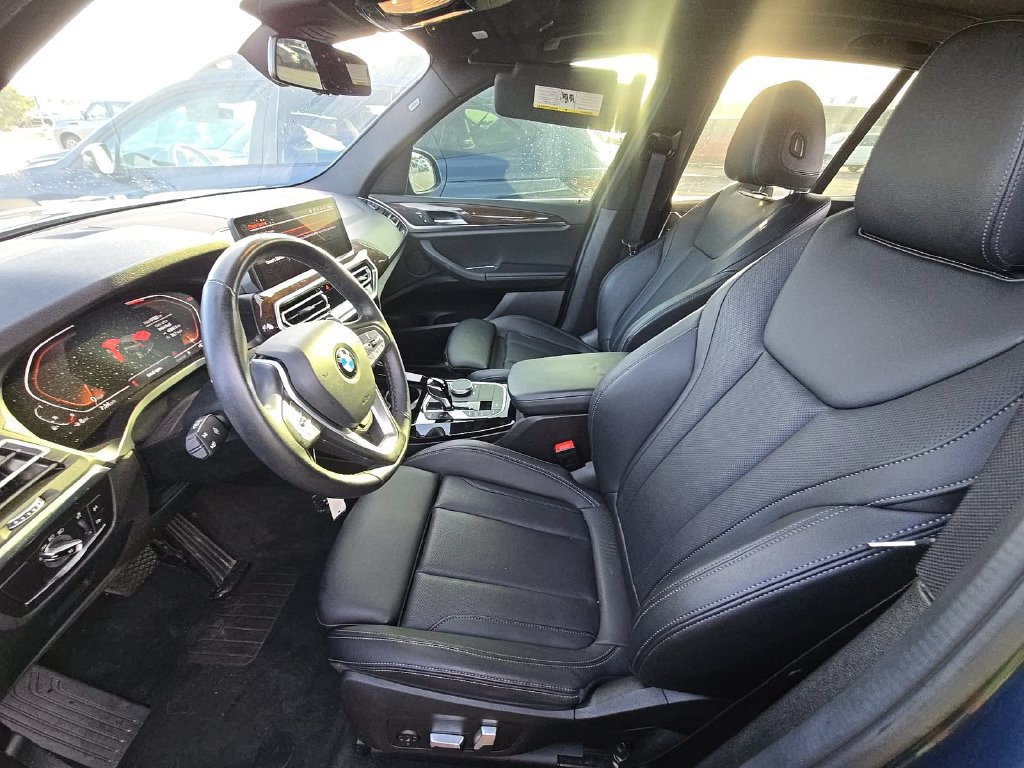 Used 2022 BMW X3 sDrive30i w/ Premium Package 2 RWD image 3