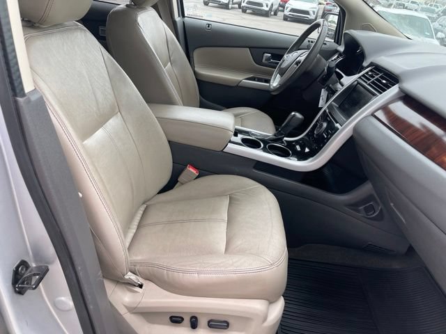 Used 2014 Ford Edge Limited AWD/4WD image 18