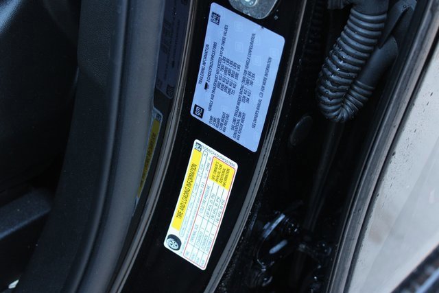 Used 2023 Chevrolet Suburban Premier image 34