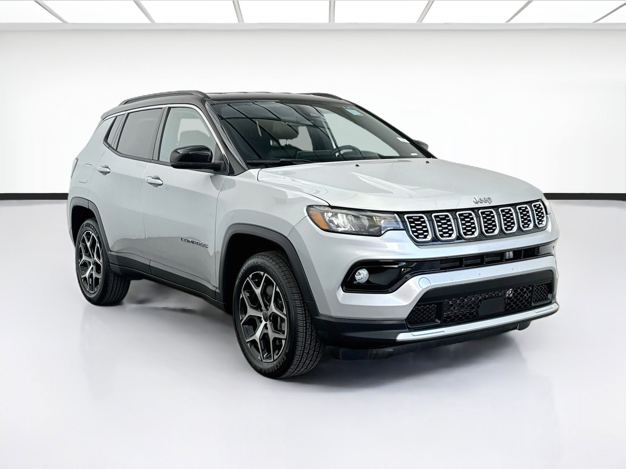 Used 2025 Jeep Compass Limited AWD/4WD image 3