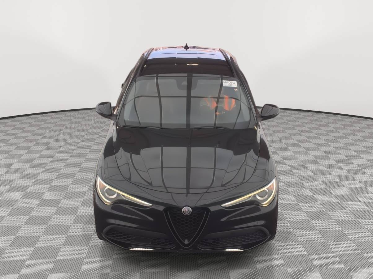 Used 2021 Alfa Romeo Stelvio Sprint w/ Nero Edizione RWD image 17