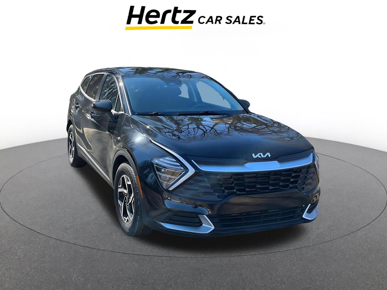Used 2025 Kia Sportage LX image 1