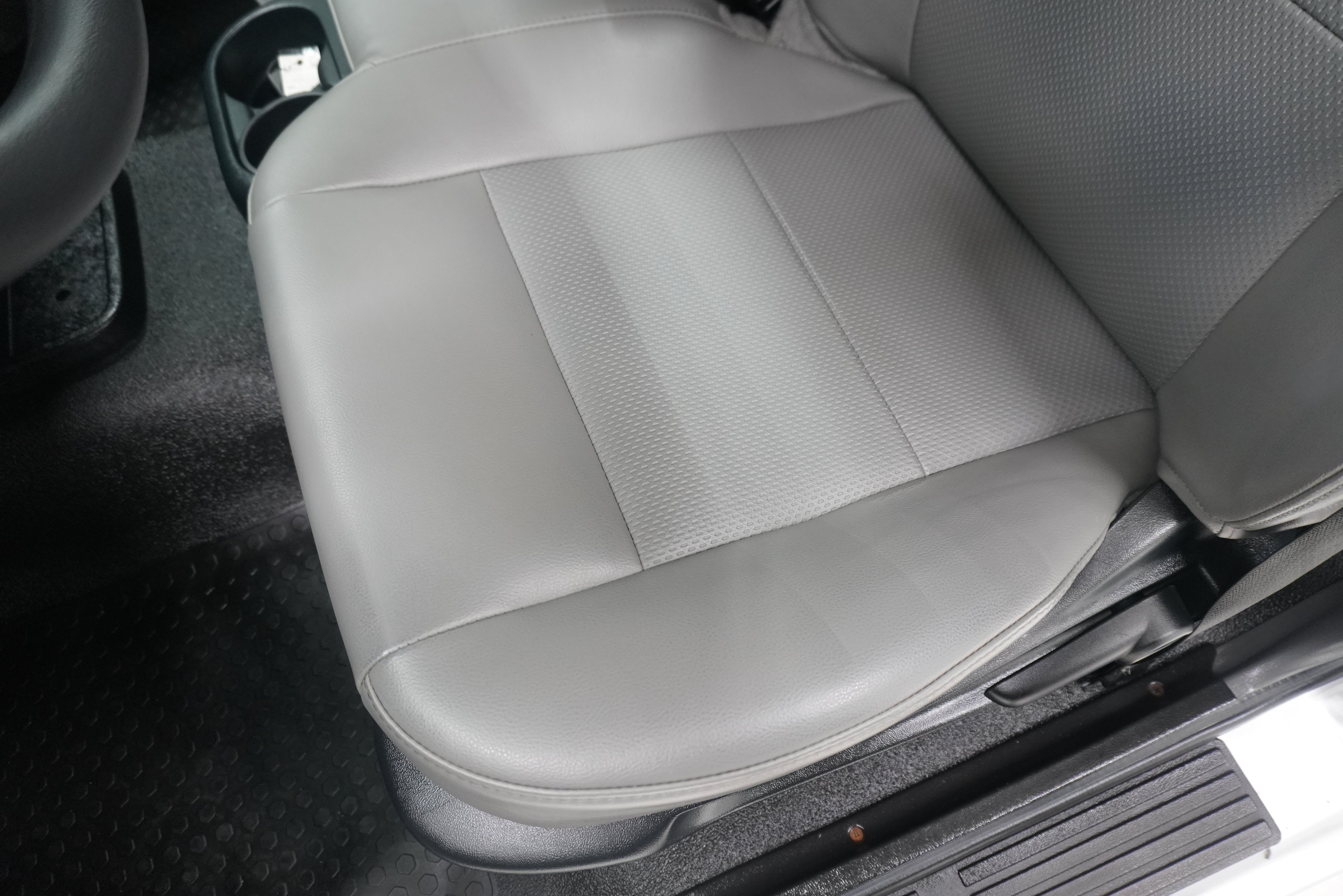 Used 2010 Ford Ranger XL RWD image 11