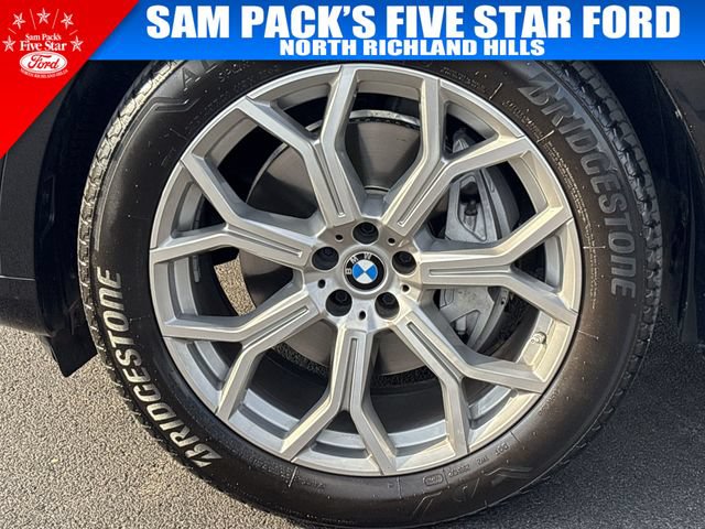 Used 2024 BMW X7 xDrive40i AWD/4WD image 19