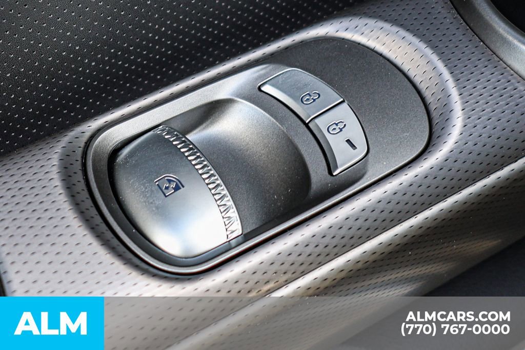 Used 2025 Genesis GV60 Advanced AWD/4WD image 62