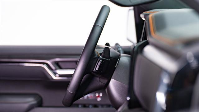 Used 2025 GMC Sierra 1500 AT4 image 31