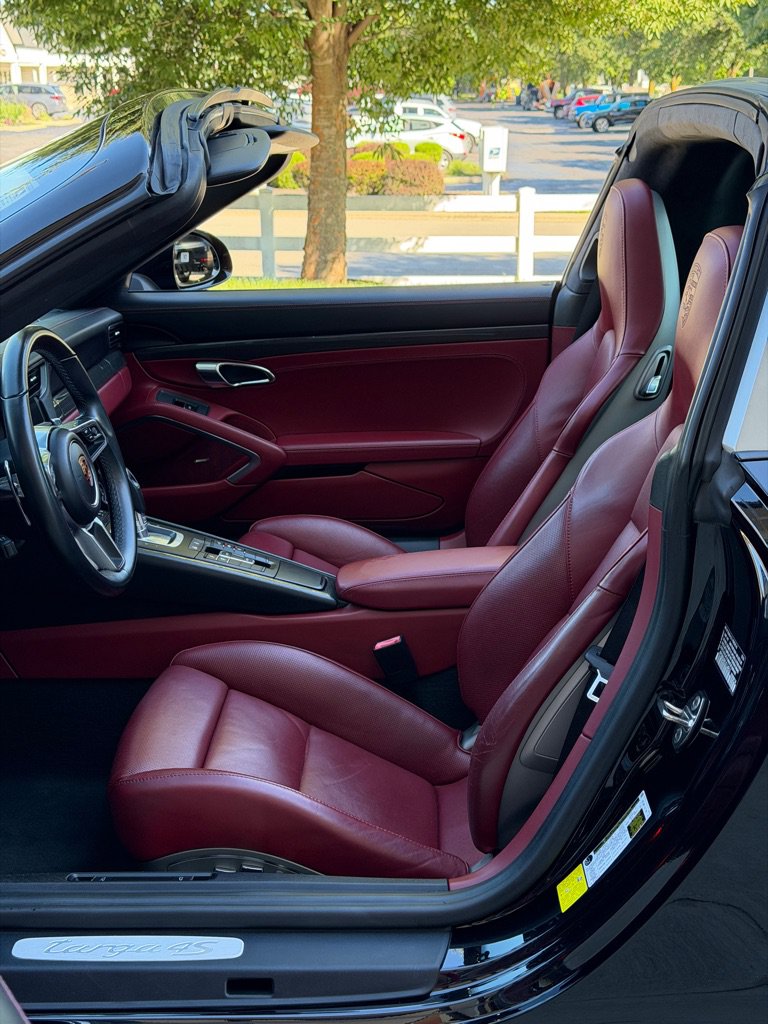 Used 2018 Porsche 911 Targa 4S AWD/4WD image 25