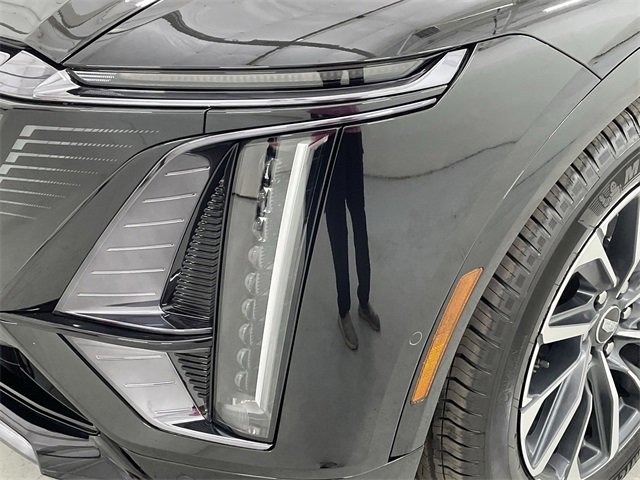 New 2025 Cadillac Lyriq Sport image 15