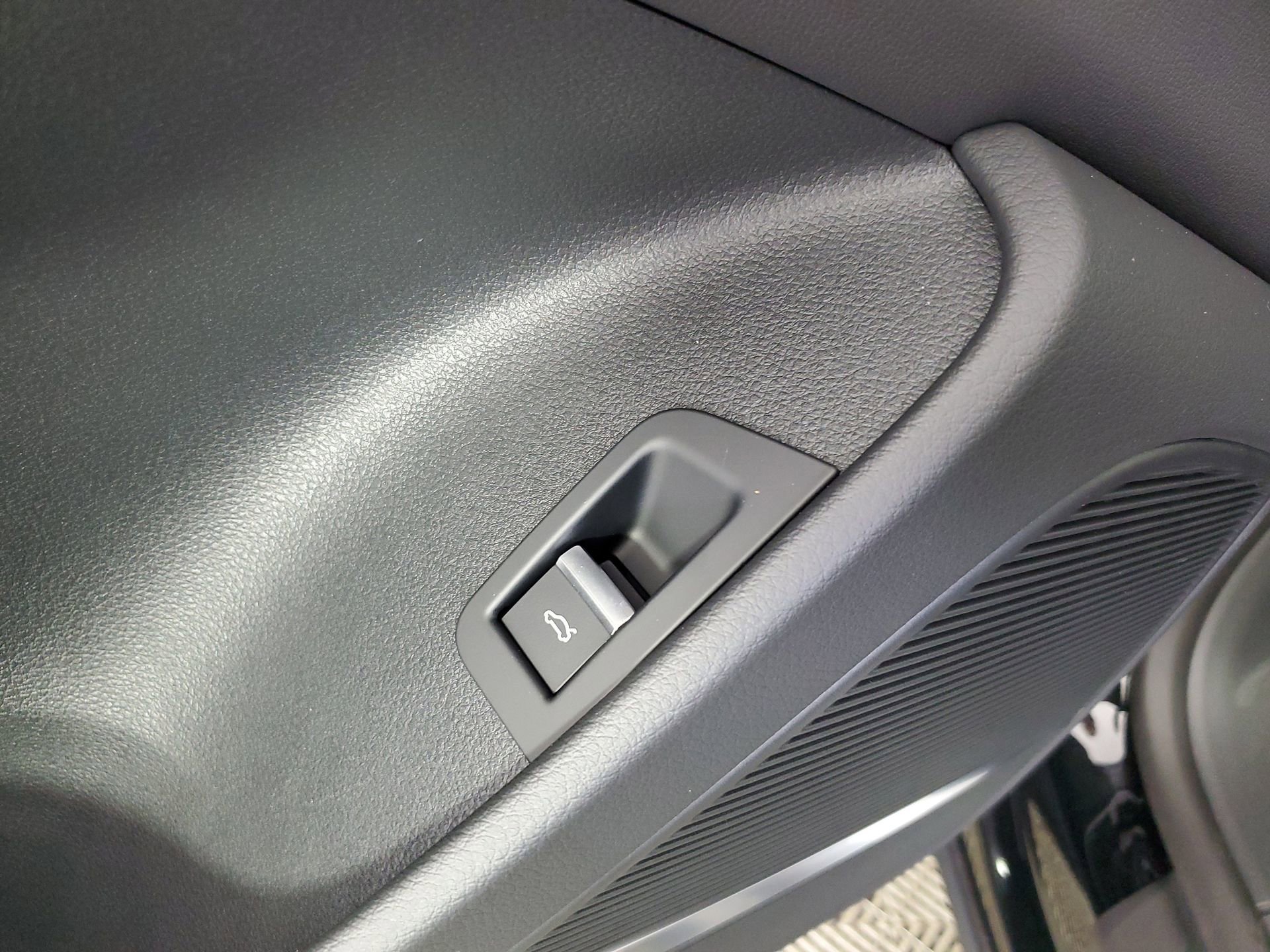 New 2026 Audi Q8 Premium Plus image 33