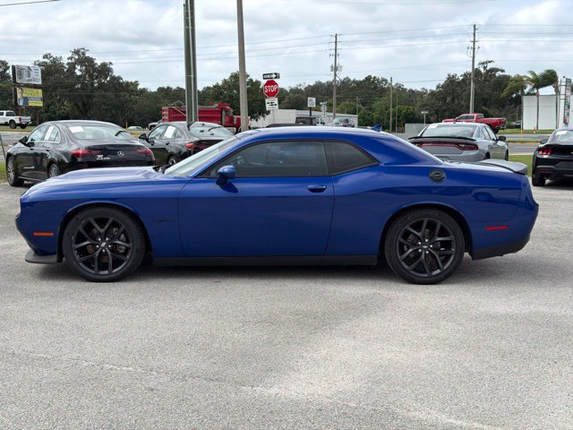 Used 2021 Dodge Challenger R/T w/ Blacktop Package RWD image 2