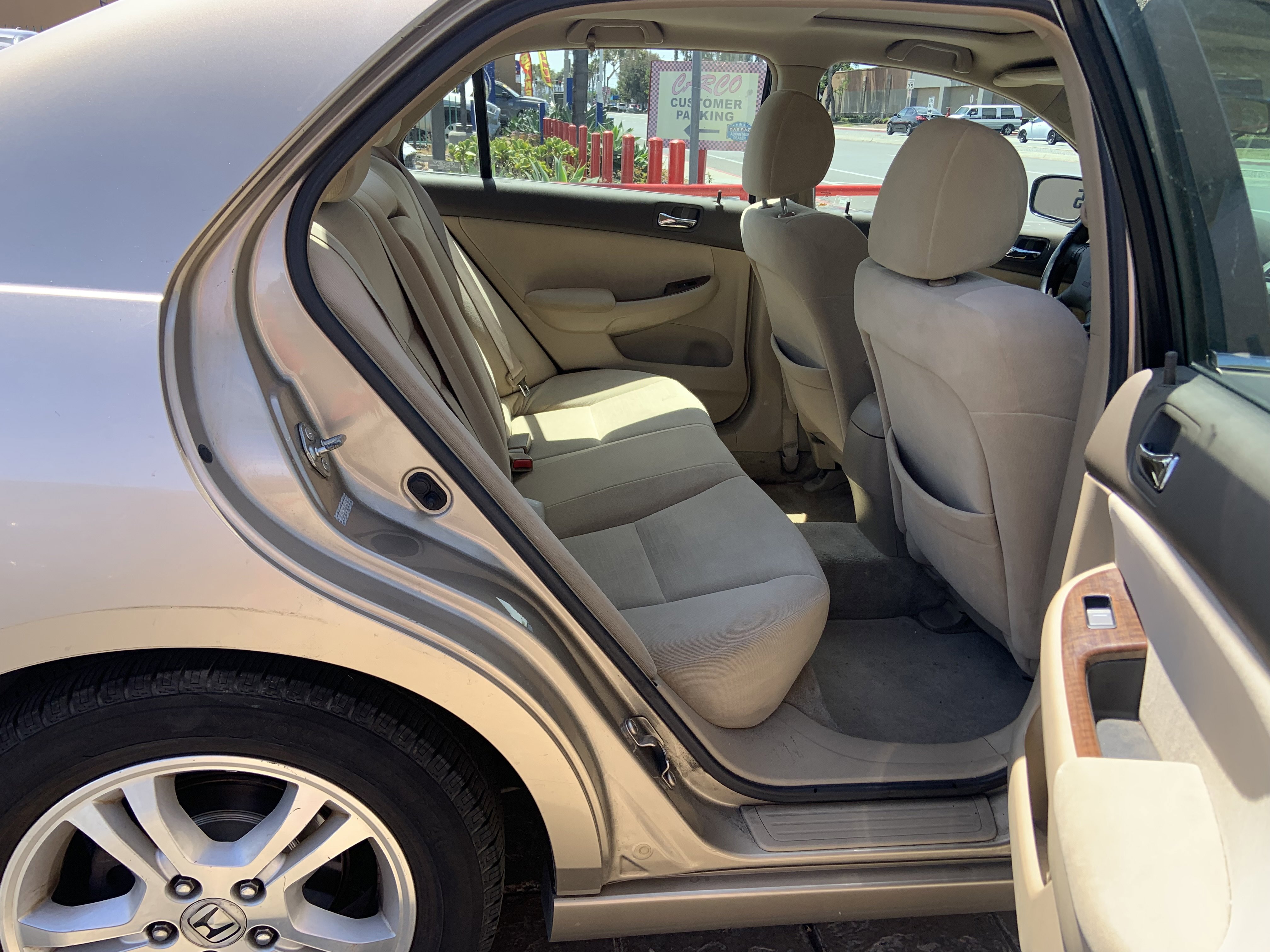 Used 2006 Honda Accord EX image 10
